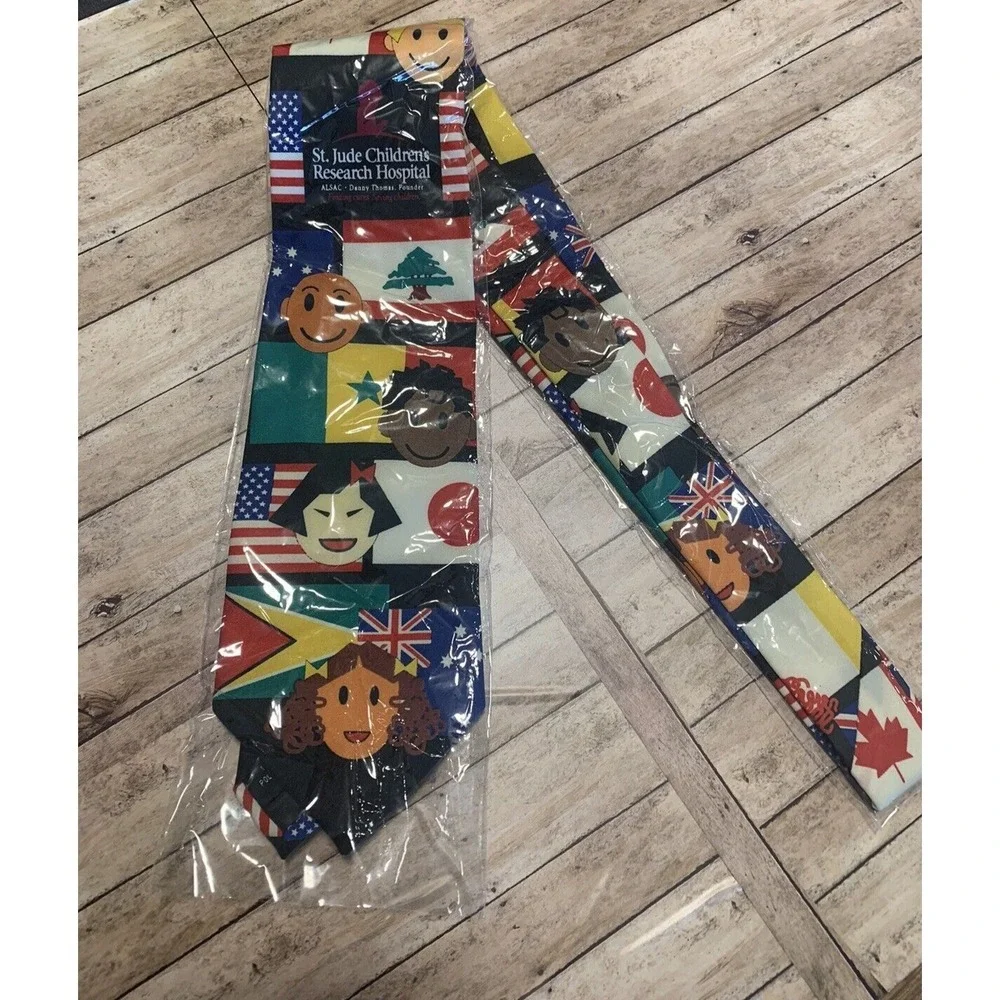 Vintage St.‎ Jude's Tie International Flags & Faces BRAND NEW IN PACK VINTAGE